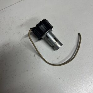 Eclaireur de plaque AR    10J